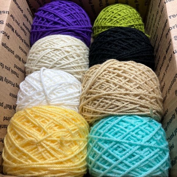 Other - Colorful Yarn Bundle